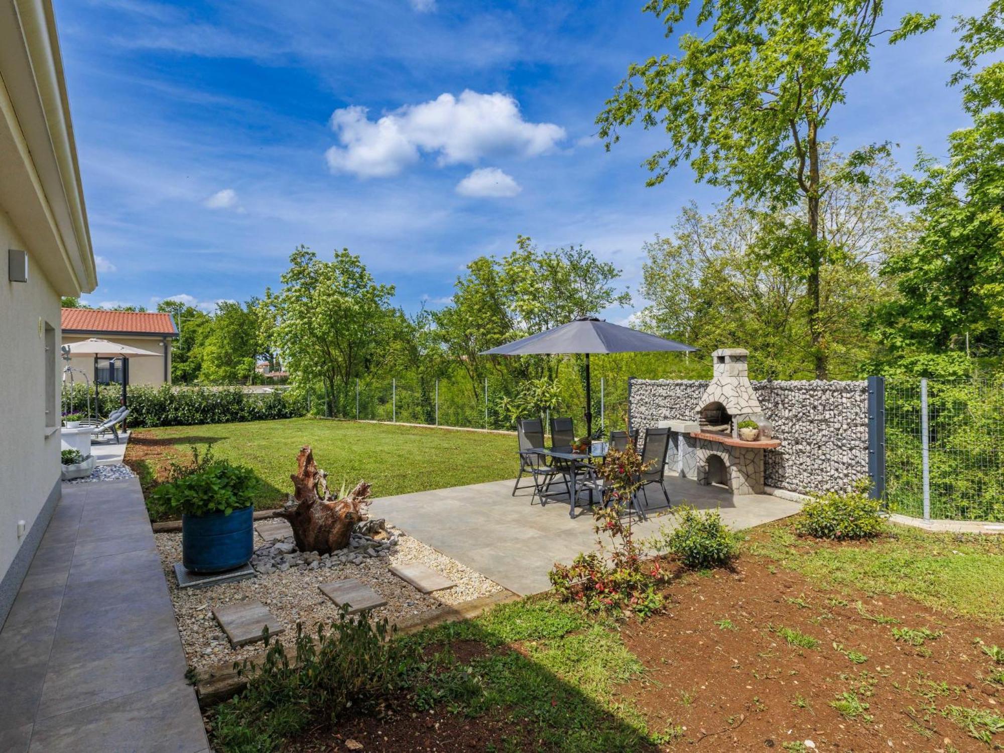 Holiday Home Villa Fenix By Interhome Zminj Экстерьер фото