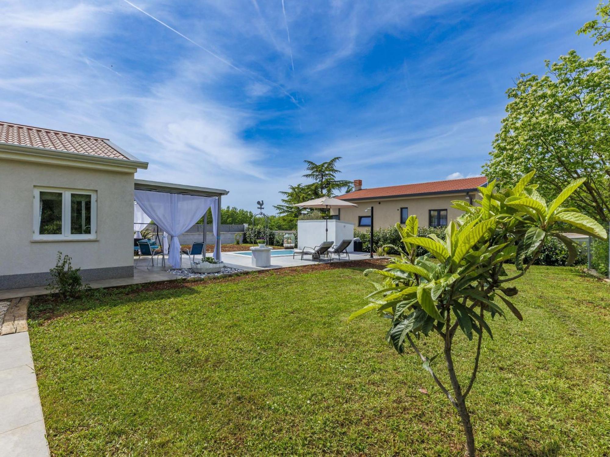 Holiday Home Villa Fenix By Interhome Zminj Экстерьер фото